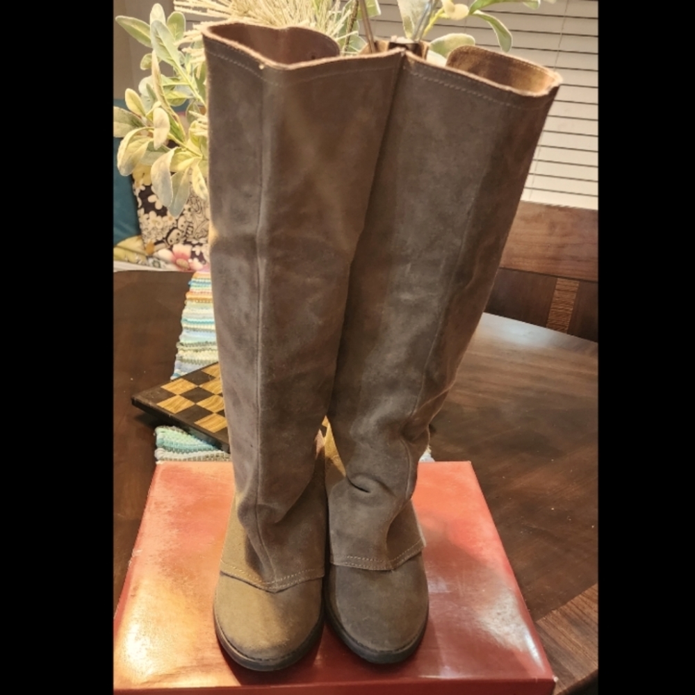 Naughty Monkey Mid-Calf Boots Size 8.5